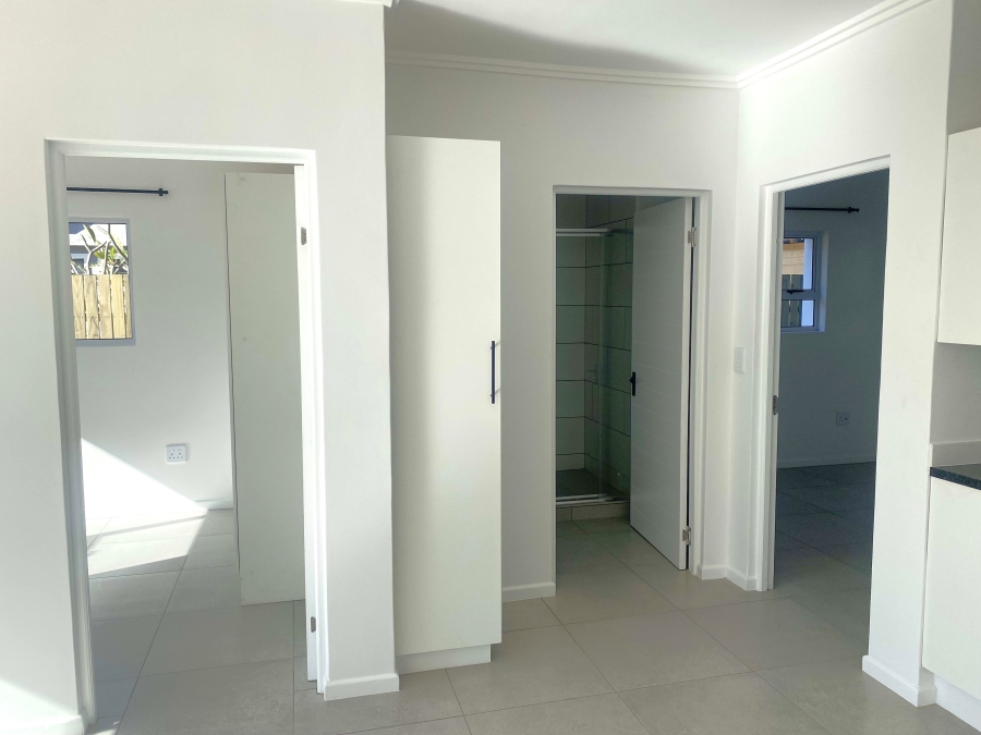 To Let 2 Bedroom Property for Rent in Knysna Central Western Cape